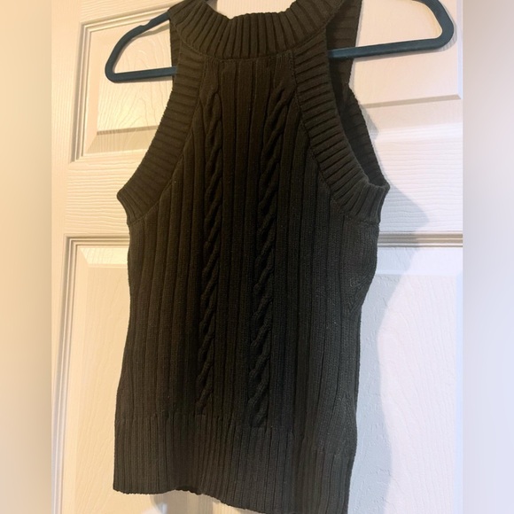 Ladies Sweater Vest - Picture 5 of 5